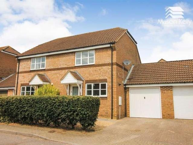 House for sale in Shenley Brook End, Milton Keynes