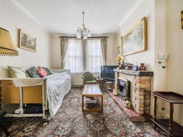 House for sale in London Borough of Ealing, Greater London