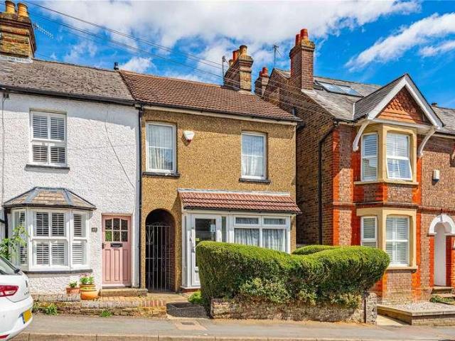 House for sale in Pouchen End, Hertfordshire