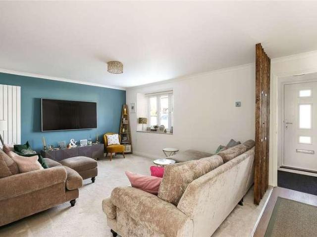 House for sale in Hampshire