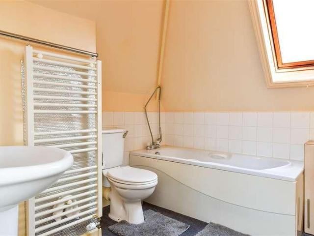 House for sale in Rustington, Clapham