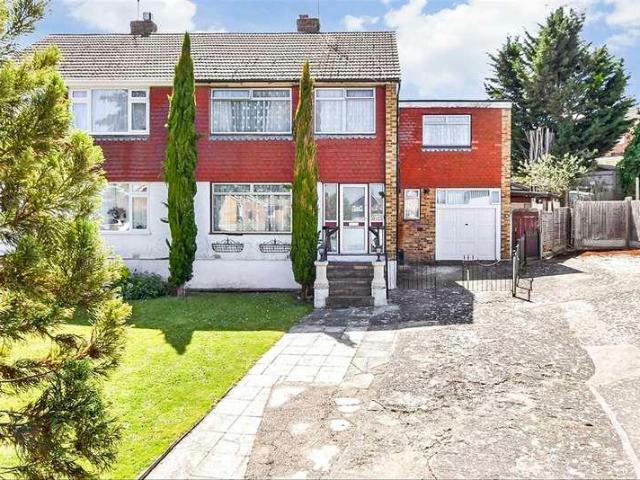 House for sale in Midway, Kent