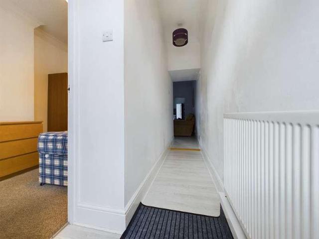House for sale in Westcotes, Leicester