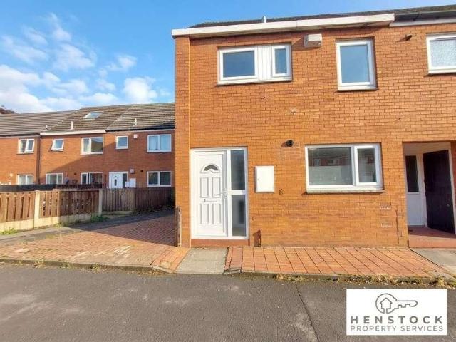 House for sale in Burnedge, Greater Manchester