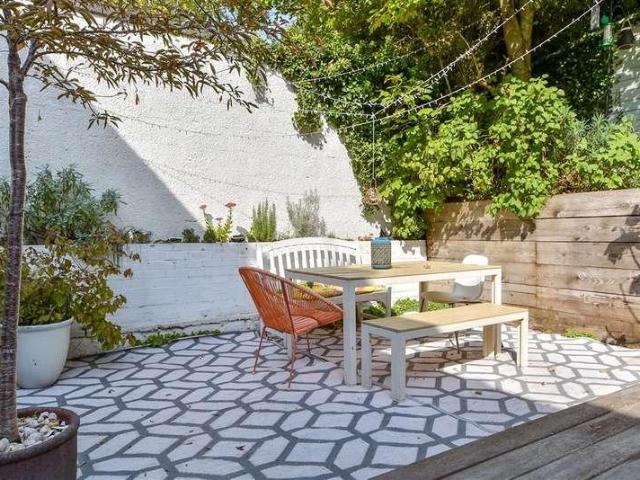 House for sale in Wallands Park, Lewes
