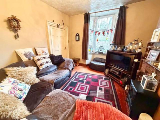 House for sale in Brierley Hill, West Midlands