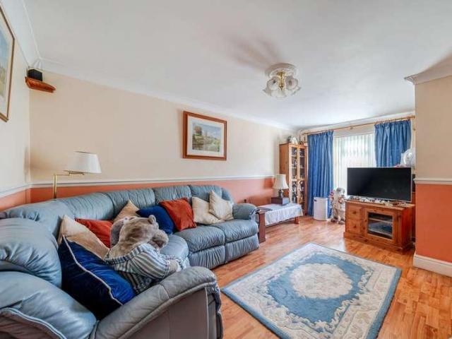 House for sale in Wrecclesham, Fole