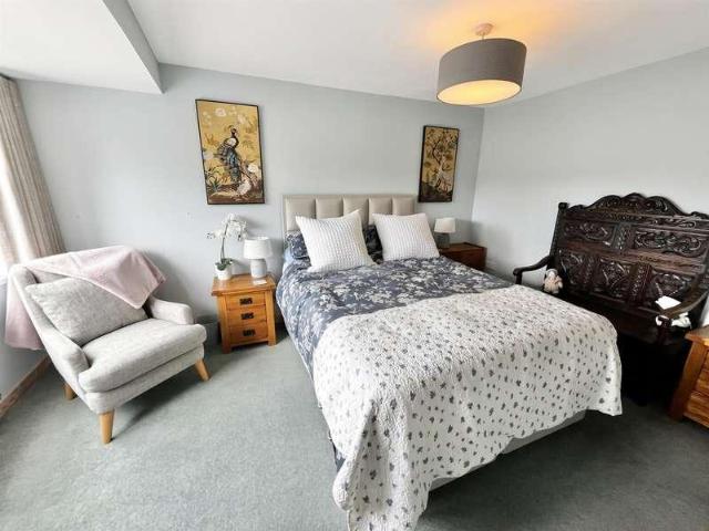 House for sale in Handforth