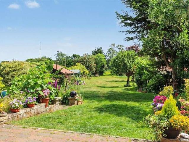 House for sale in Eastbridge, Suffolk