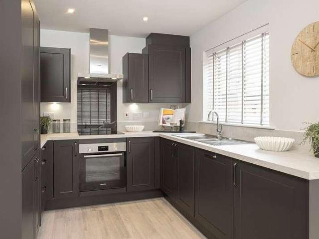 House for sale in Mindenhurst, Heol-las