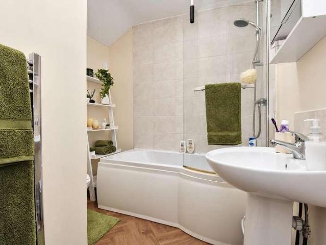House for sale in East Ella, Hull