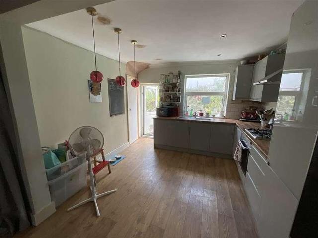 House for sale in Round Hill, Brighton & Hove