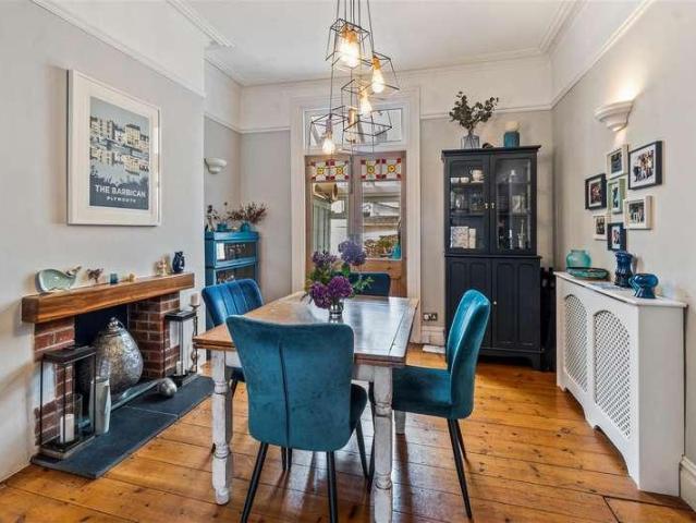 House for sale in Mount Wise