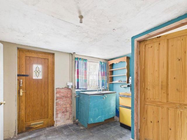 House for sale in Alverton, East Midlands