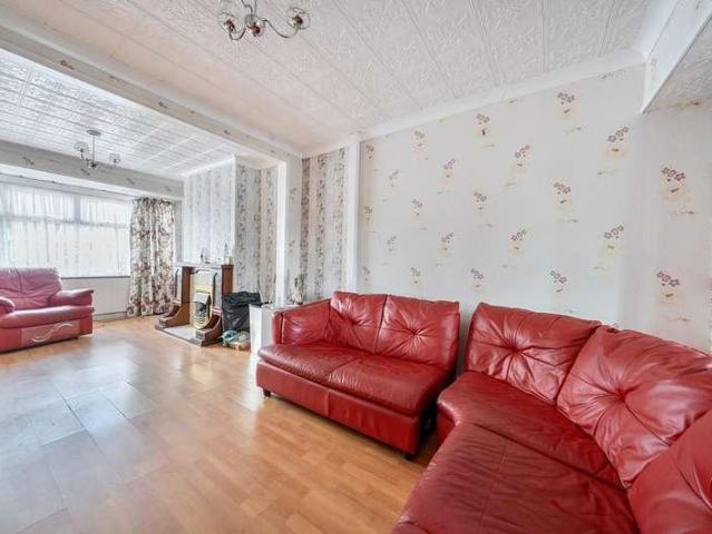 House for sale in Greater London