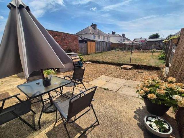 House for sale in Broadshard, Somerset