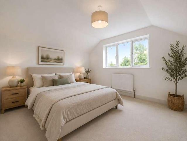 House for sale in Newtown