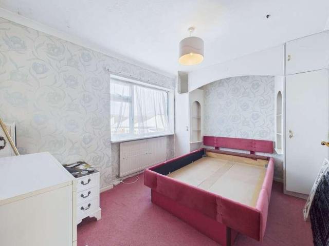 House for sale in Nyetimber, Arun
