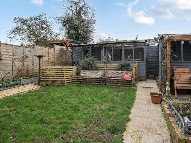 House for sale in Barton, The Slade