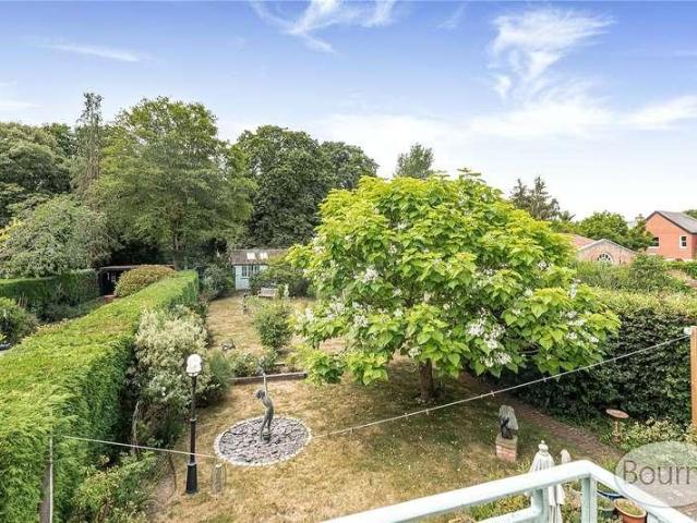 House for sale in Westborough, Surrey