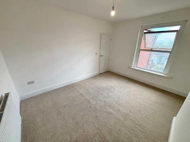 House for sale in Sebastopol, Griffithstown