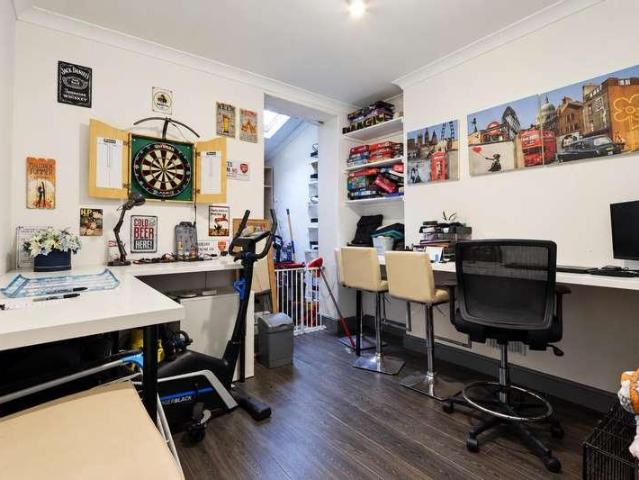House for sale in Barry Island, Barry