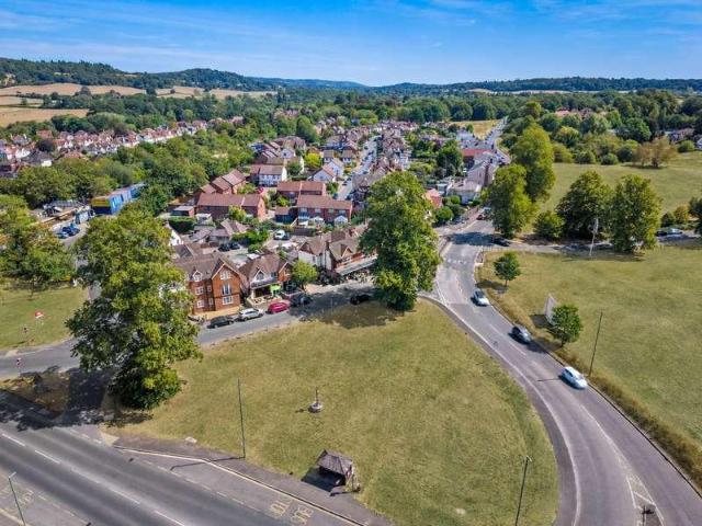 House for sale in Shalford, Westborough