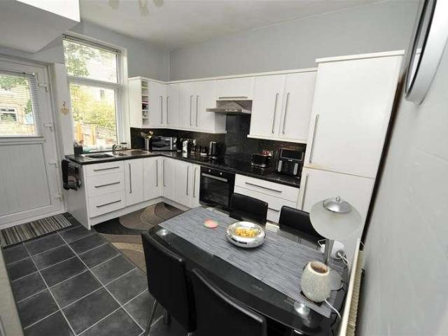 House for sale in Simpson Green, Bradford