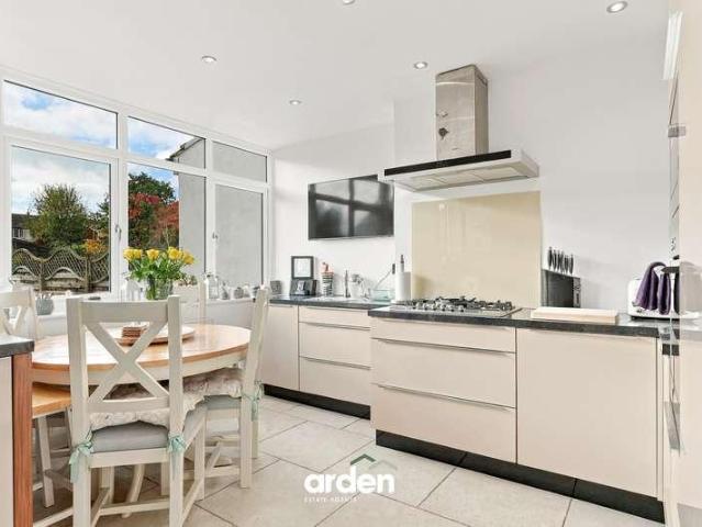 House for sale in Hawkesley, Birmingham
