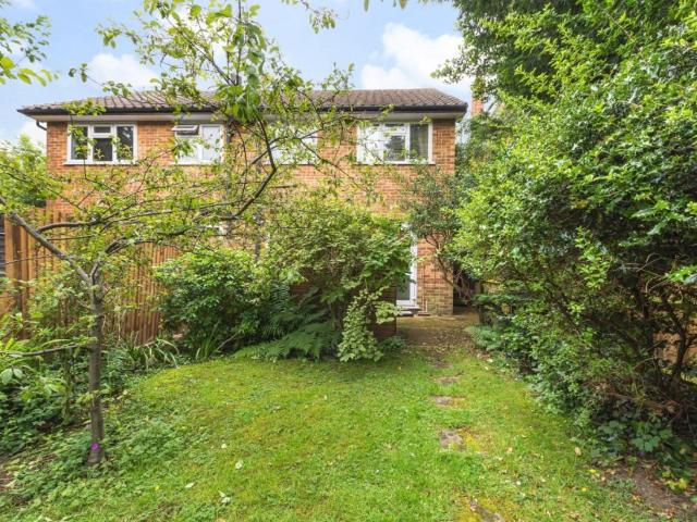 House for sale in Bromley, Plaistow