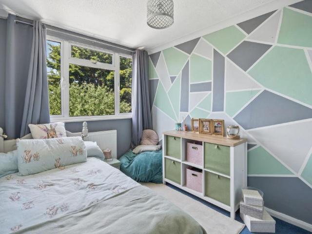 House for sale in Highway, Maidenhead