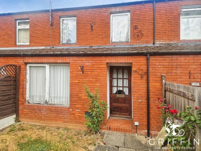 House for sale in Vange, Essex