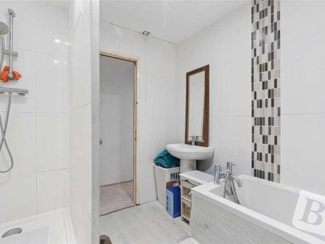House for sale in Becontree, Greater London