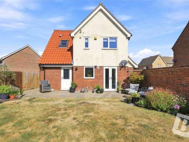 House for sale in Wickford