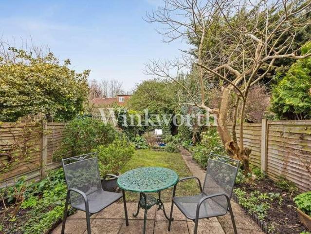 House for sale in Harringay, Greater London