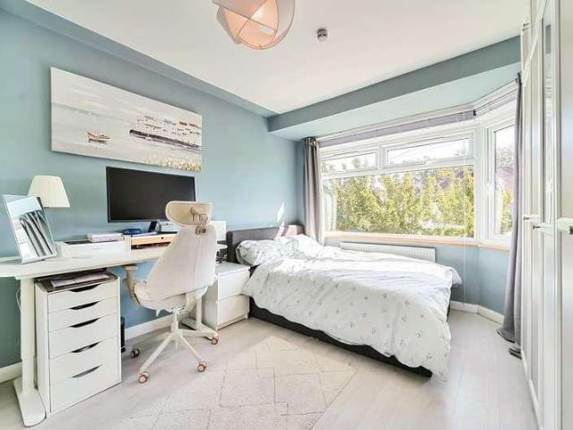 House for sale in Lane, Greater London