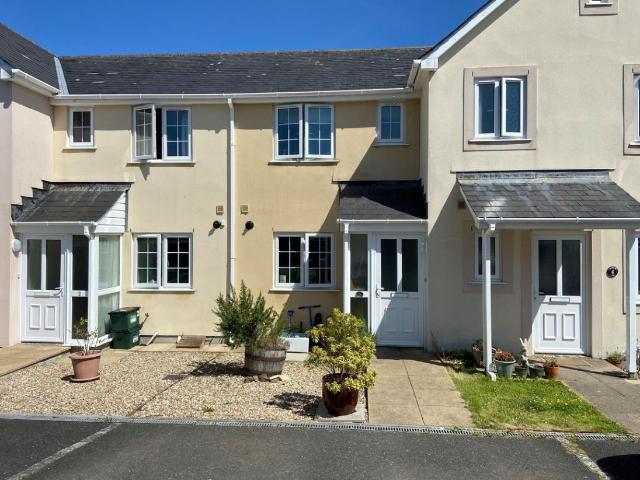 House for sale in Strode, Devon