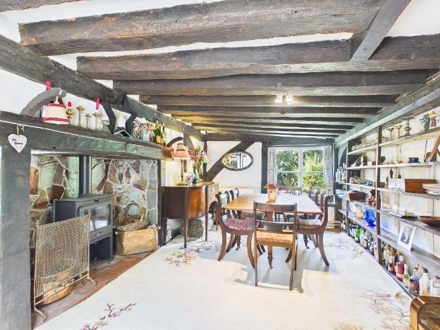 House for sale in Heronsgate, Three Rivers