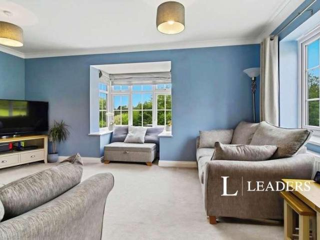 House for sale in Crown East, Malvern Hills