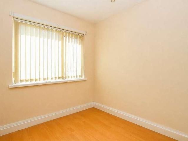 House for sale in Gawthorpe, West Yorkshire