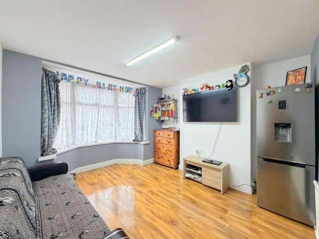 House for sale in Old Wharf, City Of Leicester