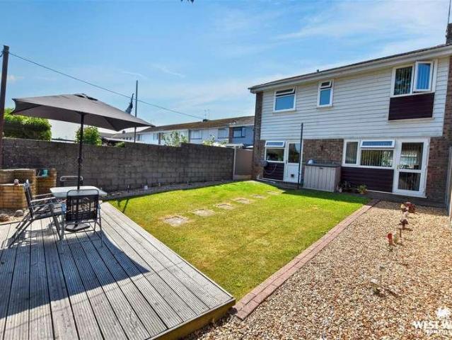House for sale in Pembroke, Wales