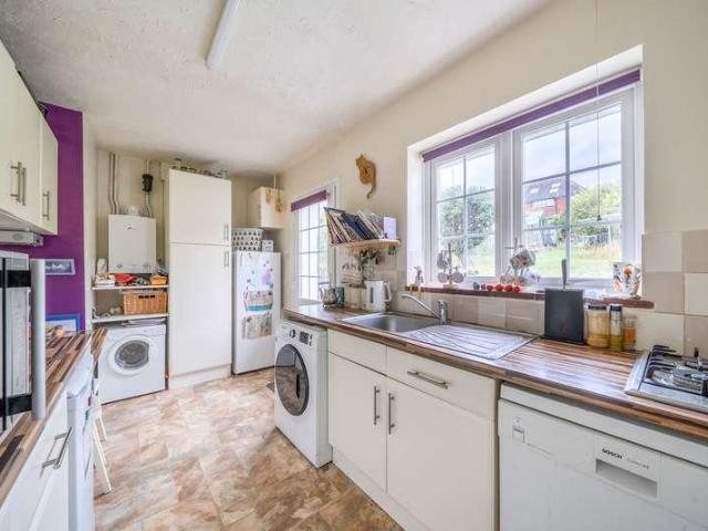 House for sale in Onslow Village, Guildford