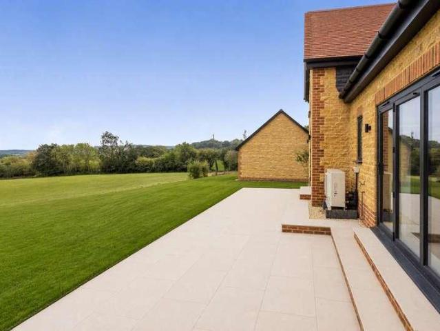 House for sale in Misterton, Somerset