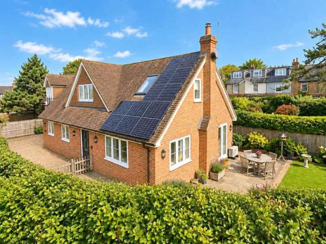 House for sale in Cross In Hand, East Sussex
