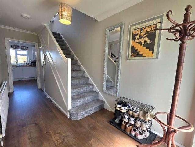 House for sale in Chipping Hill, Essex