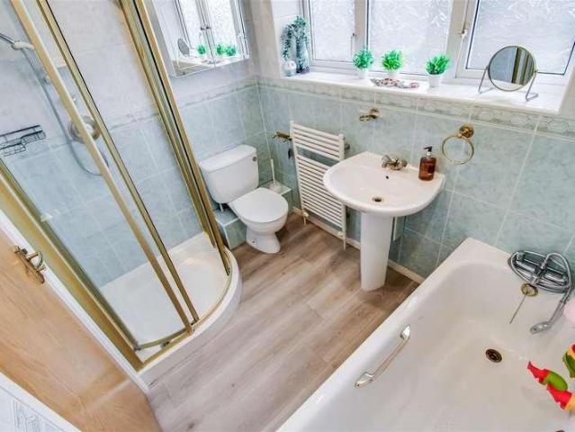 House for sale in Ossett, West Yorkshire