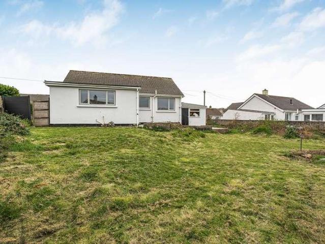 House for sale in Mount Ambrose, Cornwall