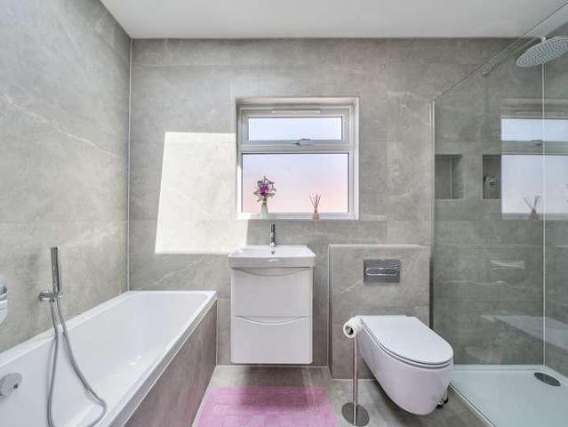 House for sale in Pinner, Greater London