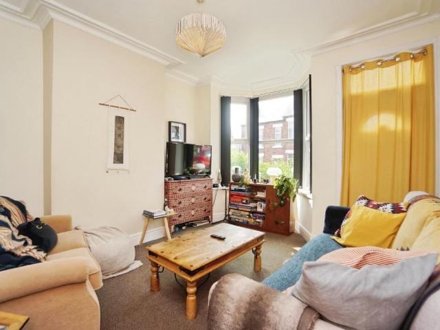House for sale in Sheffield, Crookesmoor